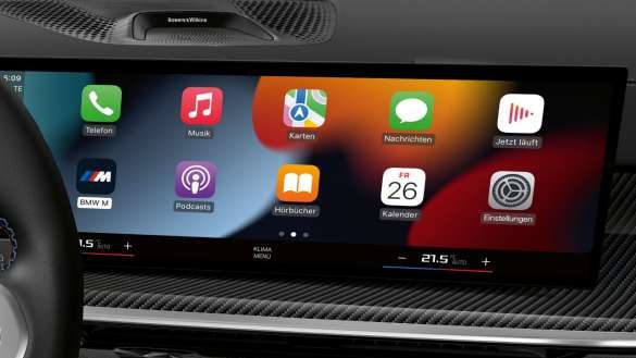 BMW X5 M Competition F95 2023 Smartphone Integration